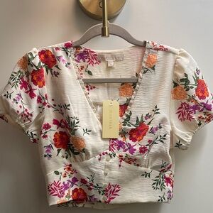 Monteau Los Angeles Floral Crop Top - Cream with Red and Orange Flowers